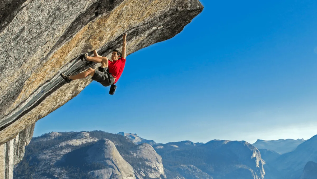Alex Honnold Successfully Free Solos Taipei 101: Historic Climb Completed Live on Netflix